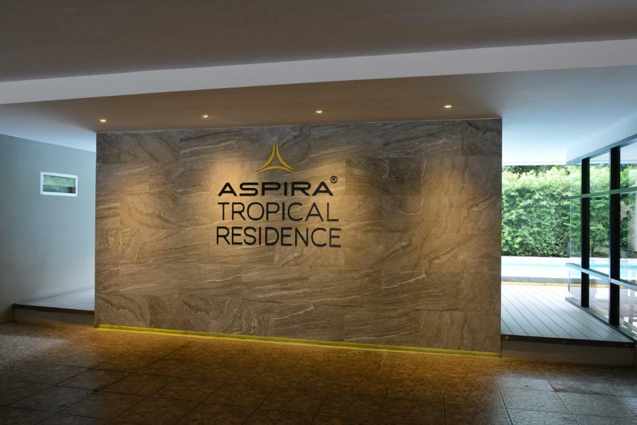 Aspira Tropical Residence Thong Lor Bangkok Exterior foto